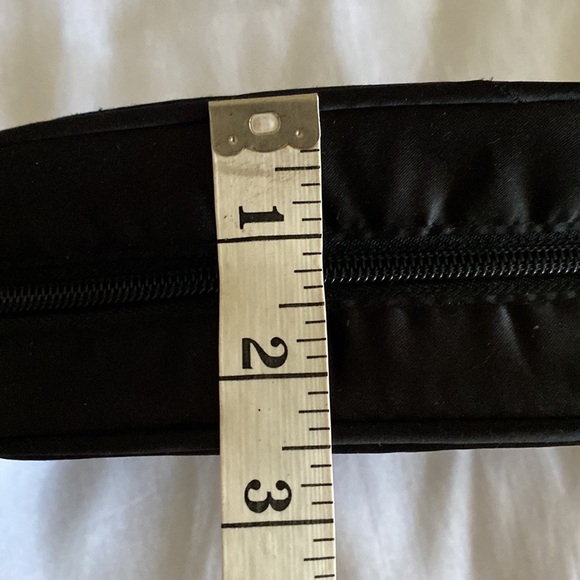 Giorgio Armani Travel Make Up Bag - Picture 8 of 8